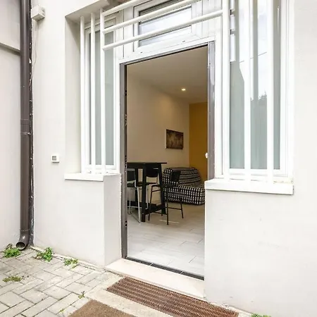 A.casa Di Vincenzo I *